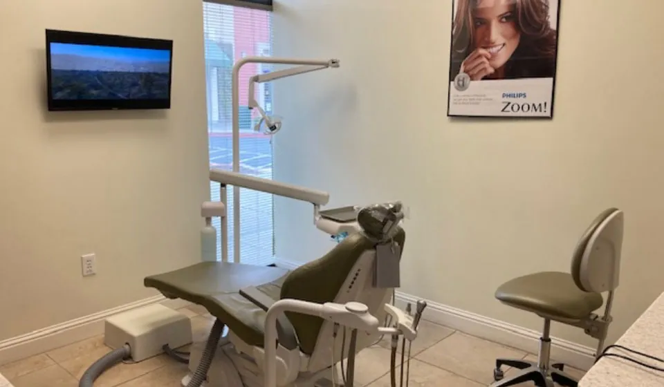 one of the exam rooms at Clayton Dental Group in Concord, CA